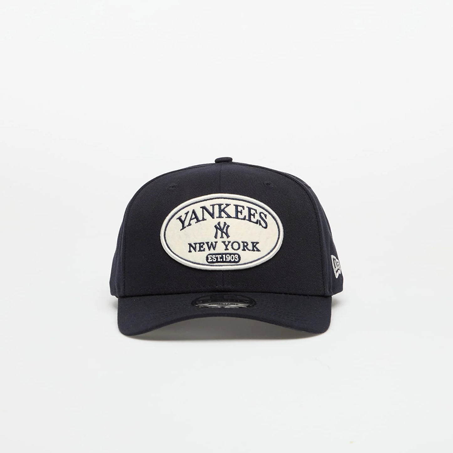 New Era New York Yankees 9SEVENTY Stretch Snap Patch Cap
