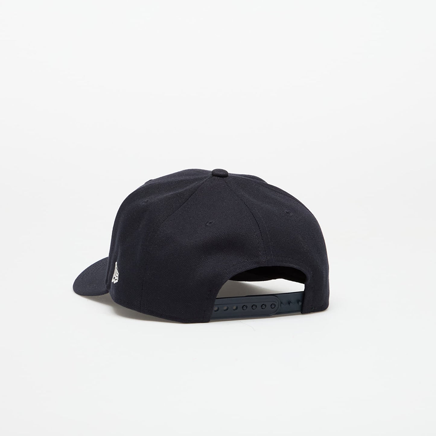 New Era New York Yankees 9SEVENTY Stretch Snap Patch Cap