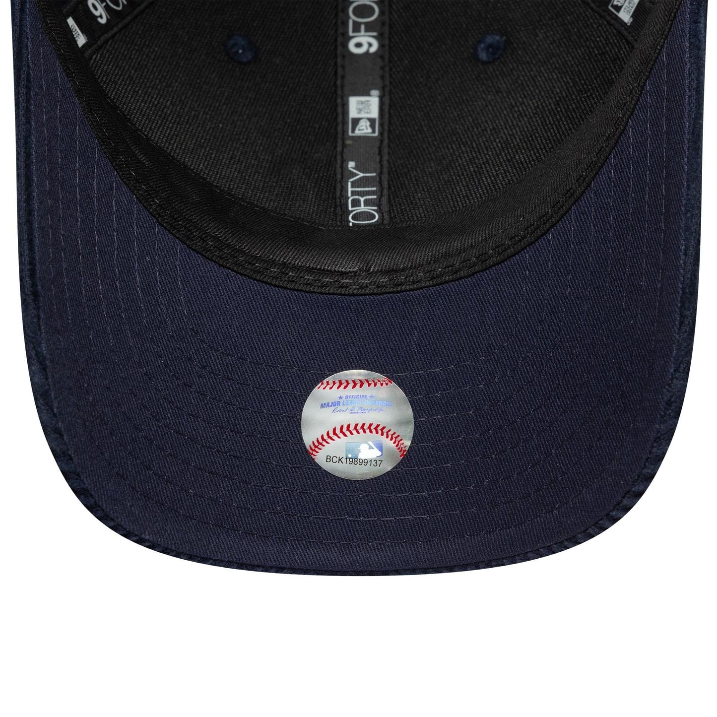 New Era Dunkelblaue MLB New York Yankees Cord 9FORTY verstellbare M-Crown Cap