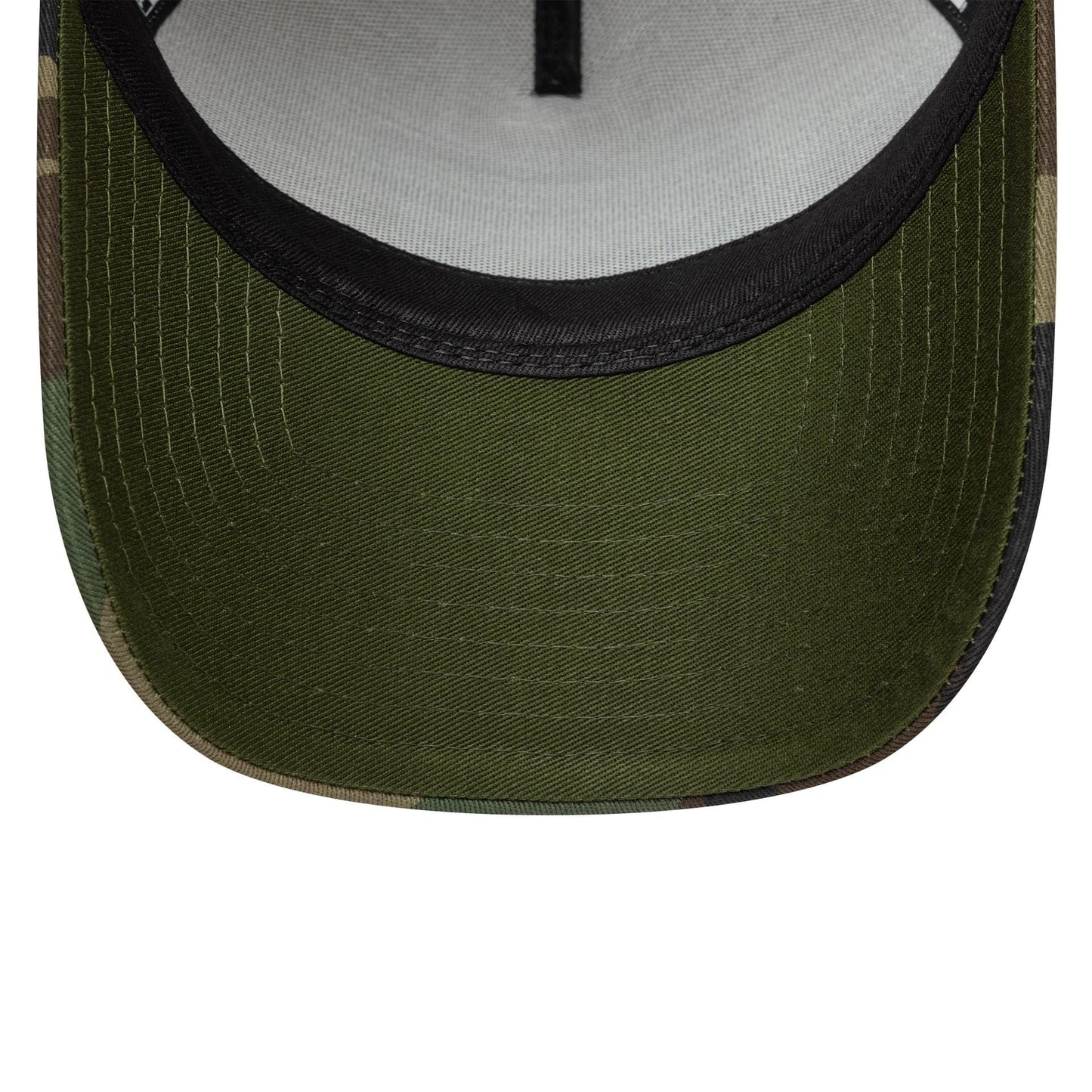 New Era Hellbeige New Era Camo Patch 9FORTY E-Frame Verstellbare Cap