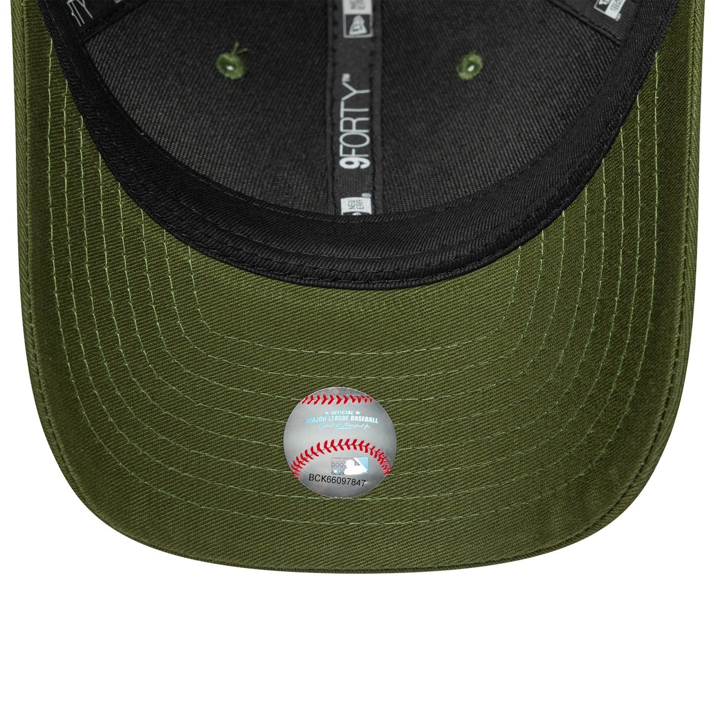 New Era Dunkelgrüne MLB World Series Patch New York Yankees 9FORTY M-Crown Verstellbare Cap