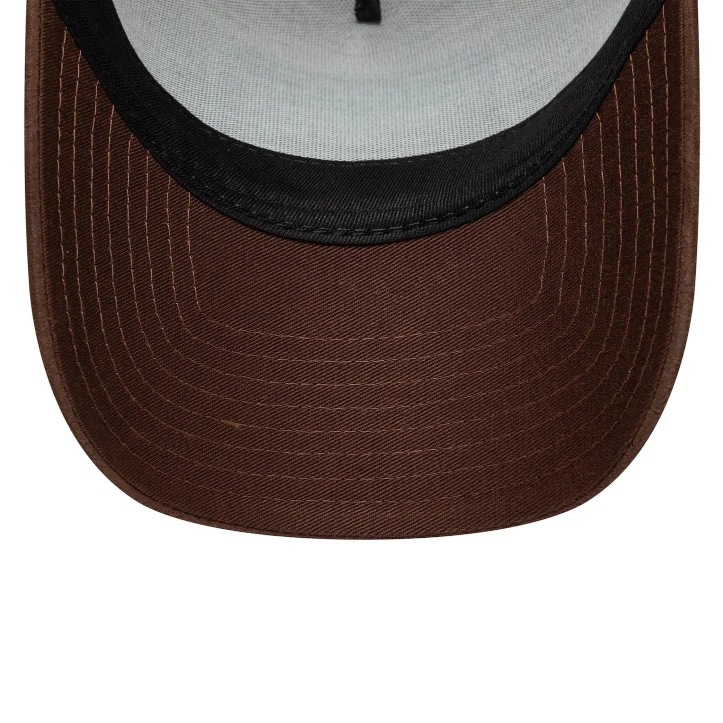 New Era Patch Suede 9FORTY E-Frame Cap Beige