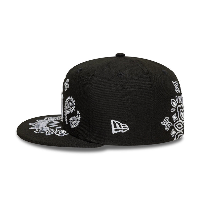 New Era NY Yankees 59FIFTY Paisley Fitted Cap Schwarz