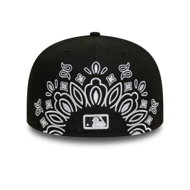 New Era NY Yankees 59FIFTY Paisley Fitted Cap Schwarz