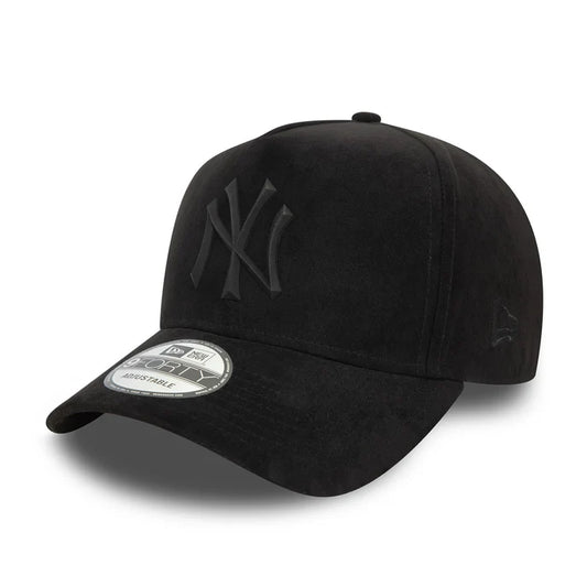 New Era Schwarze New York Yankees Faux Suede 9FORTY E-Frame Cap