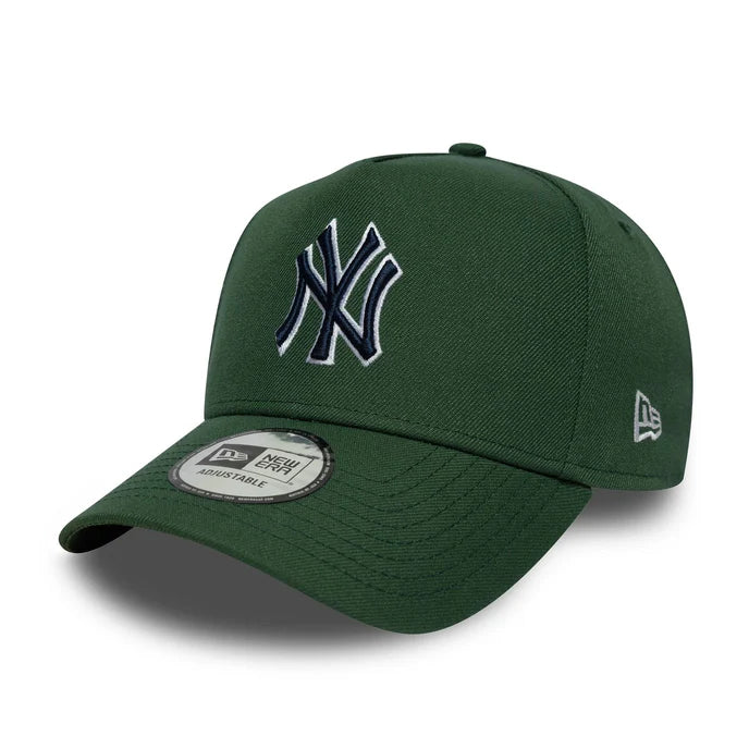 New Era MLB Outline Script New York Yankees 9FORTY E-Frame Cap Green