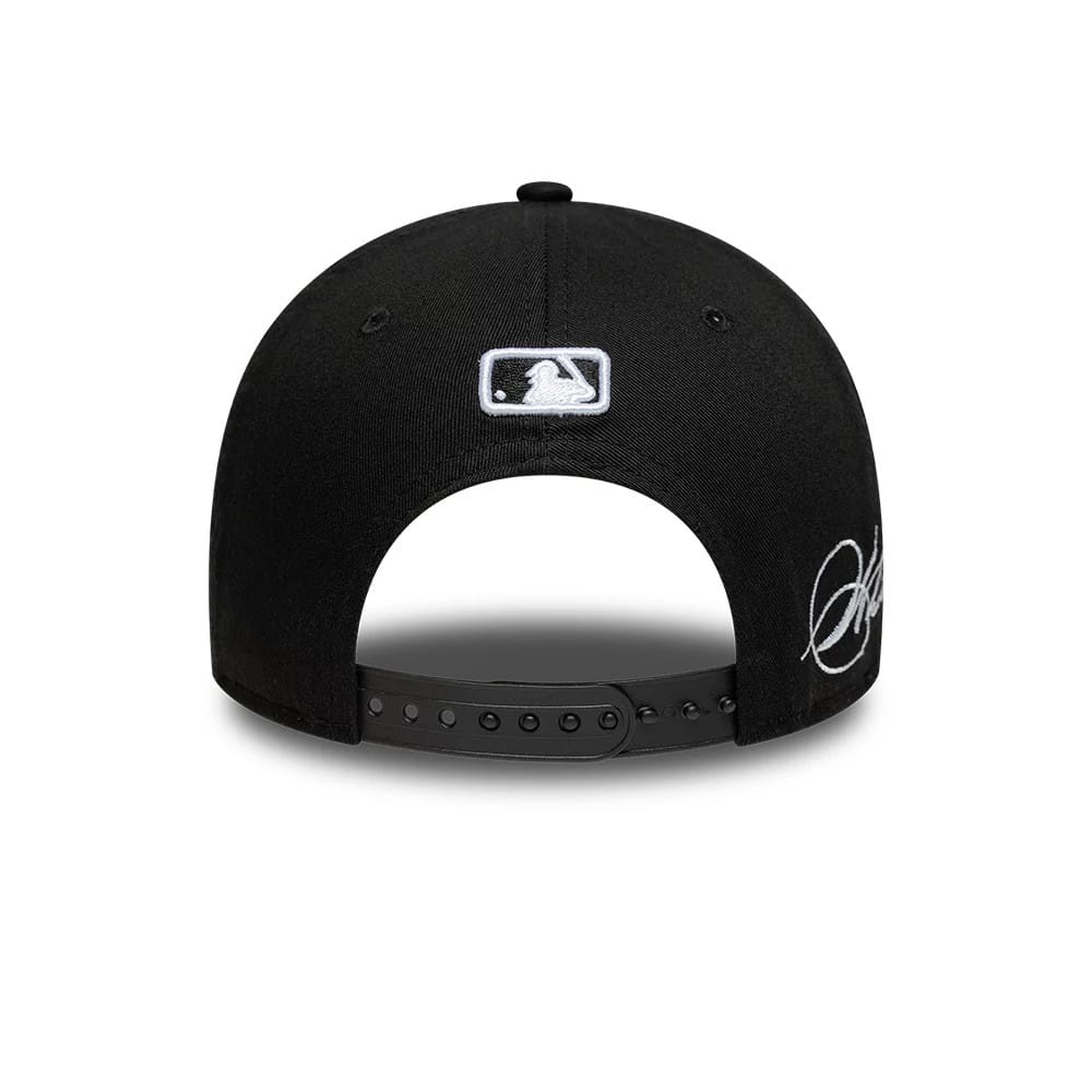 New Era Schwarze MLB Side Script Chicago White Sox 9FORTY M-Crown Cap