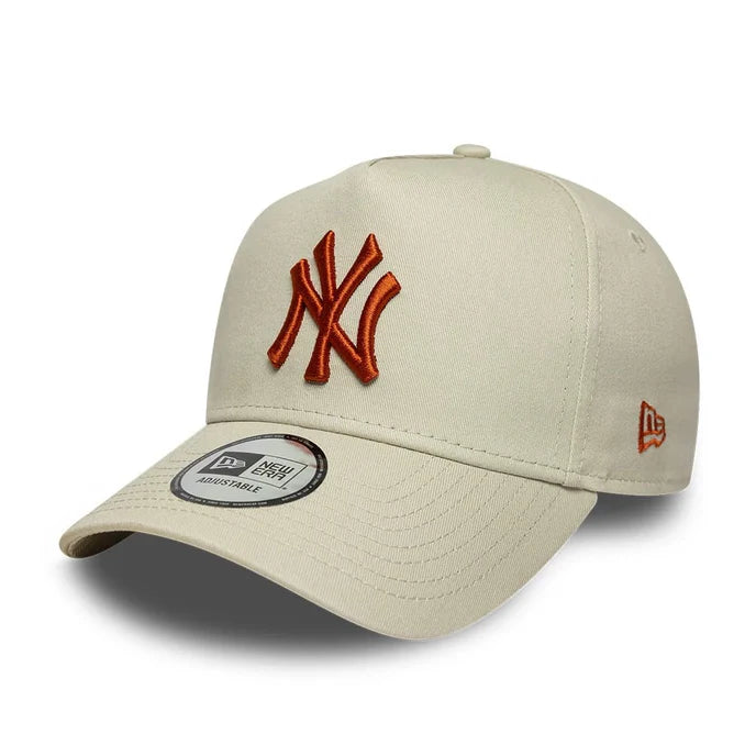 New Era Hellbeige MLB League Essential New York Yankees 9FORTY E-Frame Cap