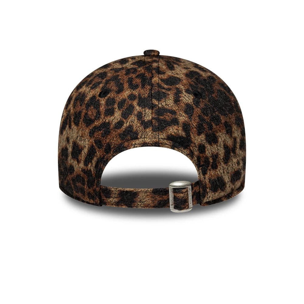 New Era New York Yankees Womans MLB Cosy Leopard Brown 9FORTY Adjustable Cap
