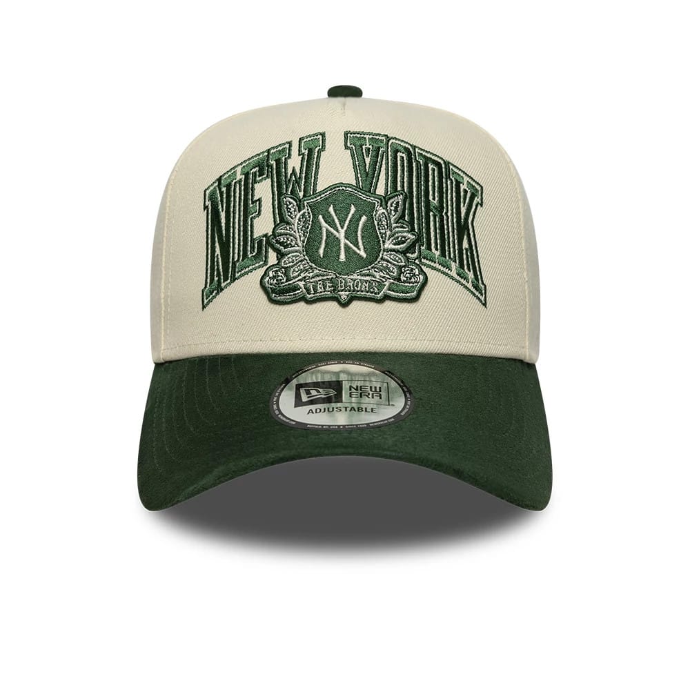 New Era New York Yankees MLB Suede Cream & Green 9FORTY E-Frame Adjustable Cap